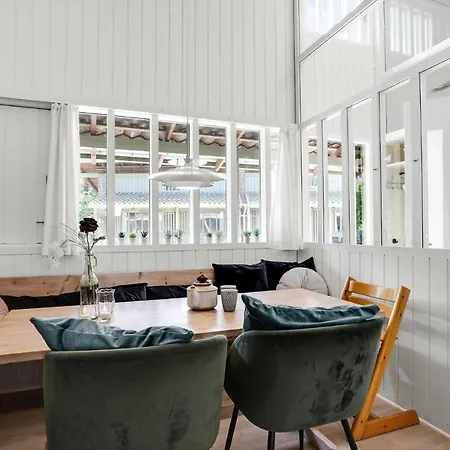 公寓 In With 2 Bedrooms And Wifi