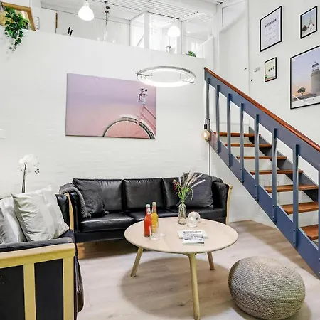 公寓 In With 2 Bedrooms And Wifi