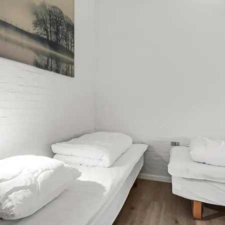 In With 2 Bedrooms And Wifi 阿灵厄